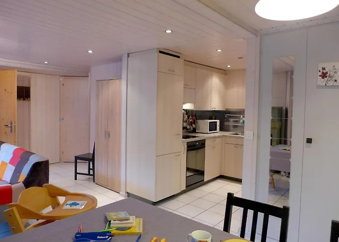 Feriehus Guldeli By Interhome Kandergrund